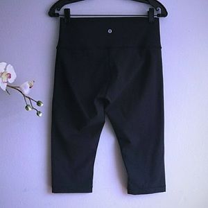 Lululemon Crop Wide Waist Lycra Align Size 10